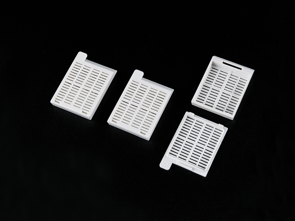 Divided Embedding Cassette