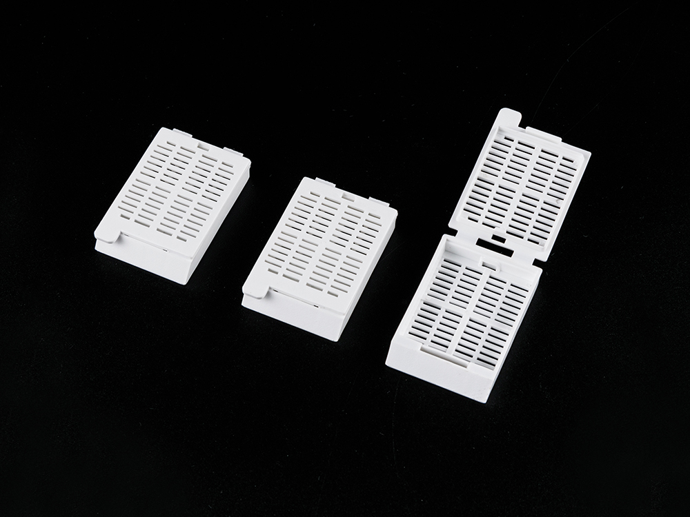 Integrated Embedding Cassette